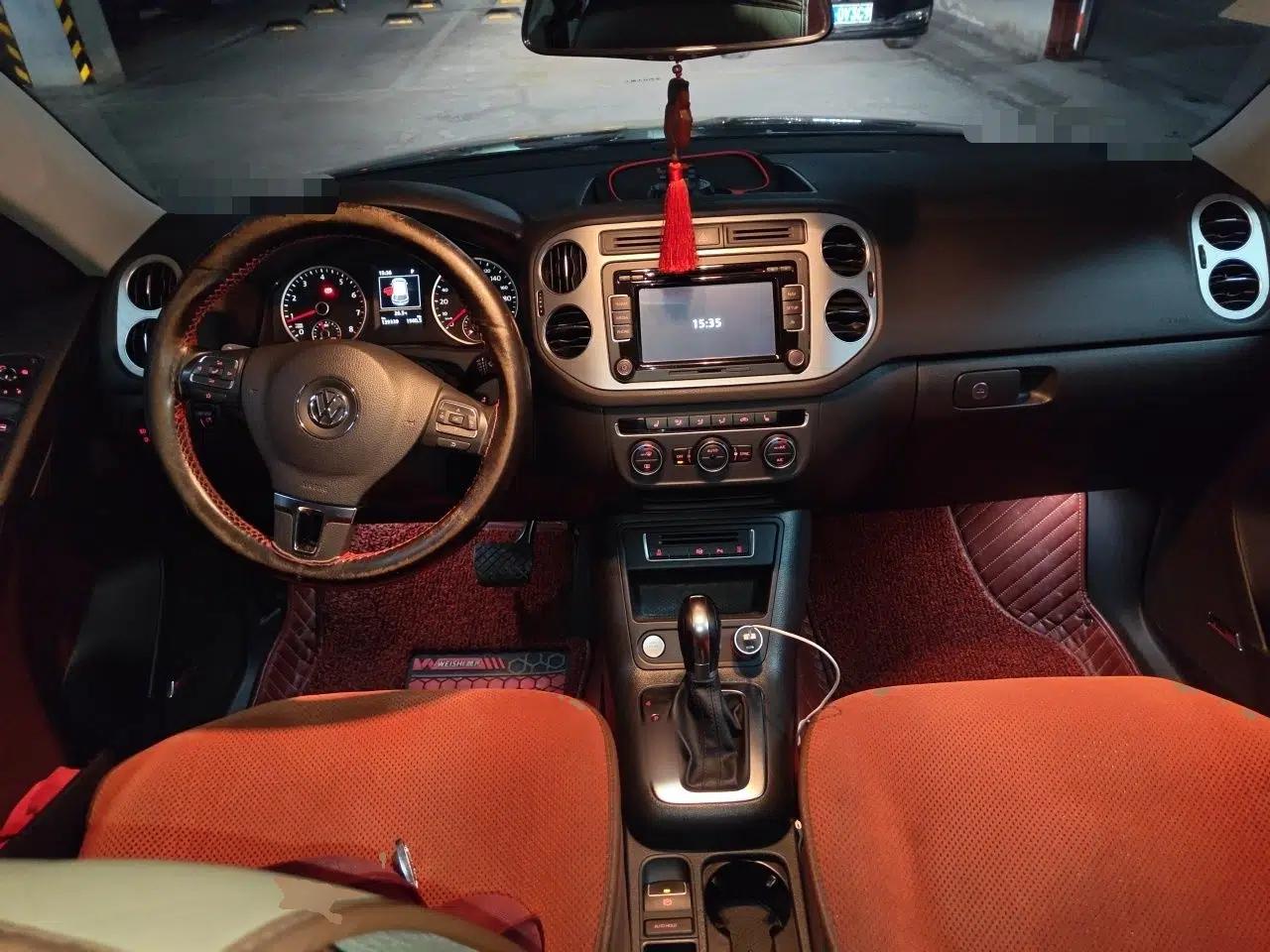 Volkswagen Tiguan 2015 2.0 TSI Automatic All-Wheel Drive Flagship Edition — миниатюра 9