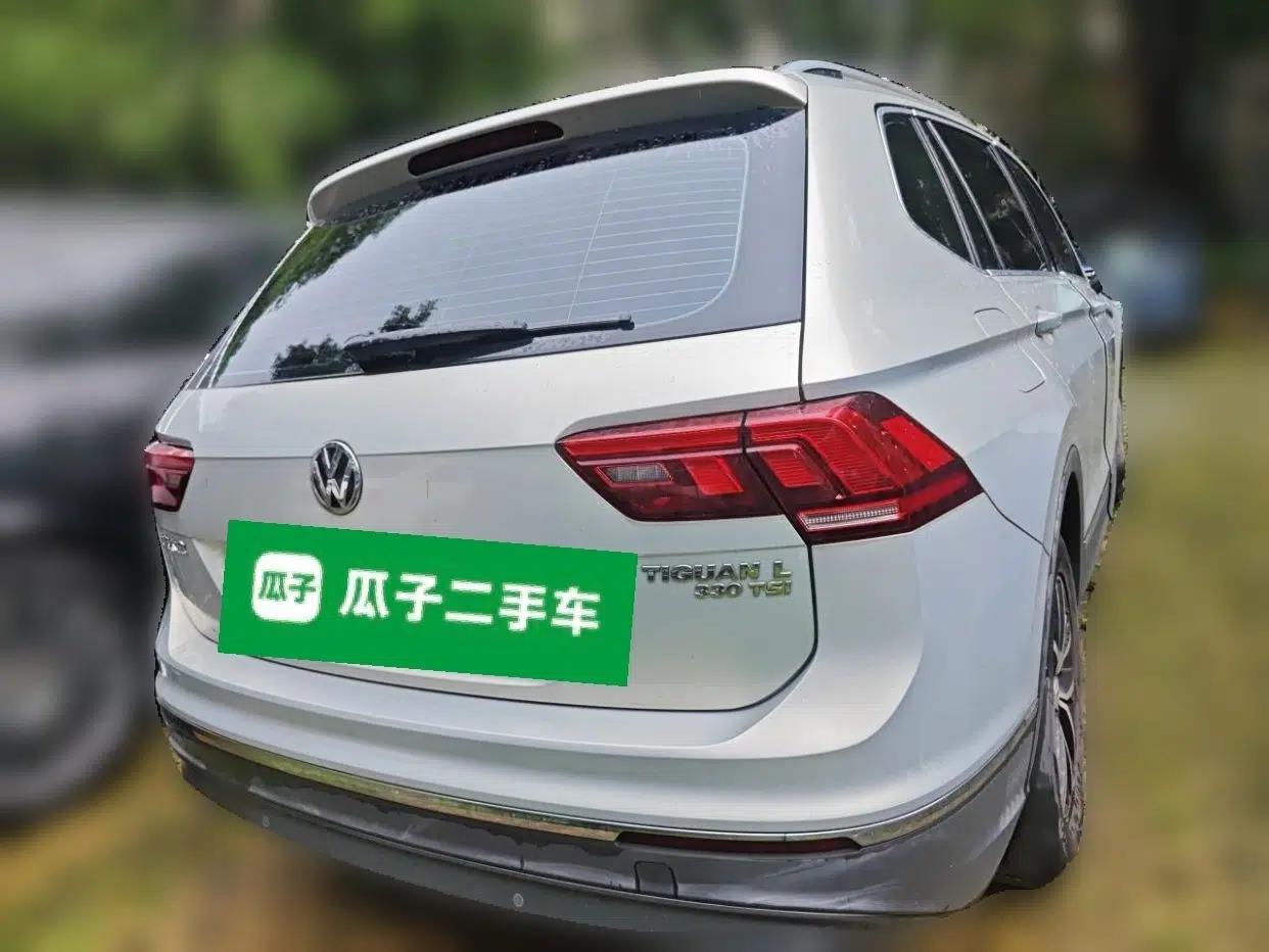 Volkswagen Tiguan L 2018 330TSI Automatic Two-Wheel Drive Luxury Edition — миниатюра 5