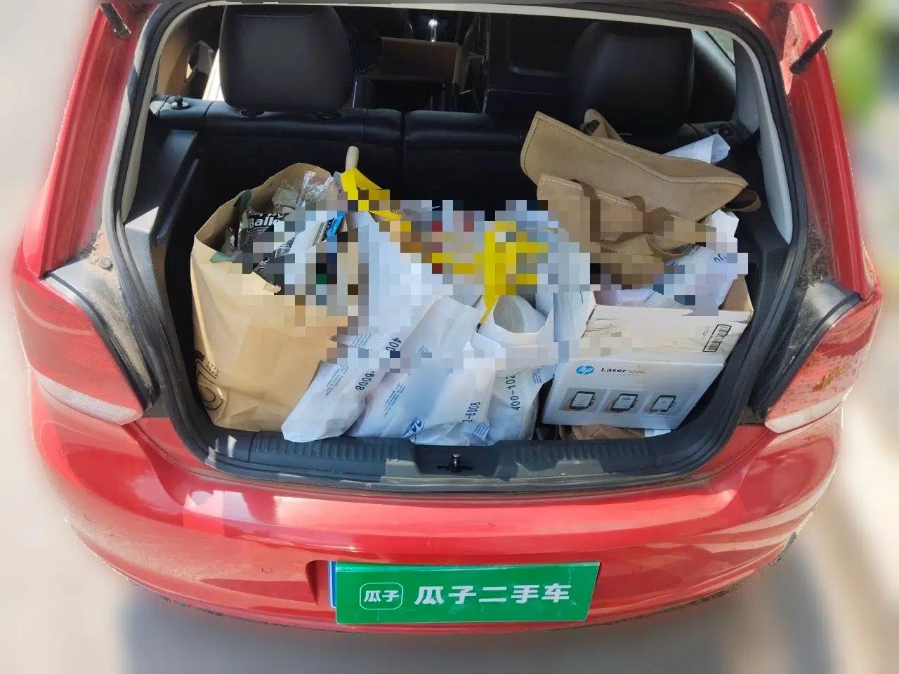 Volkswagen Polo 2011 1.6L Automatic ZhiKu Edition — миниатюра 19