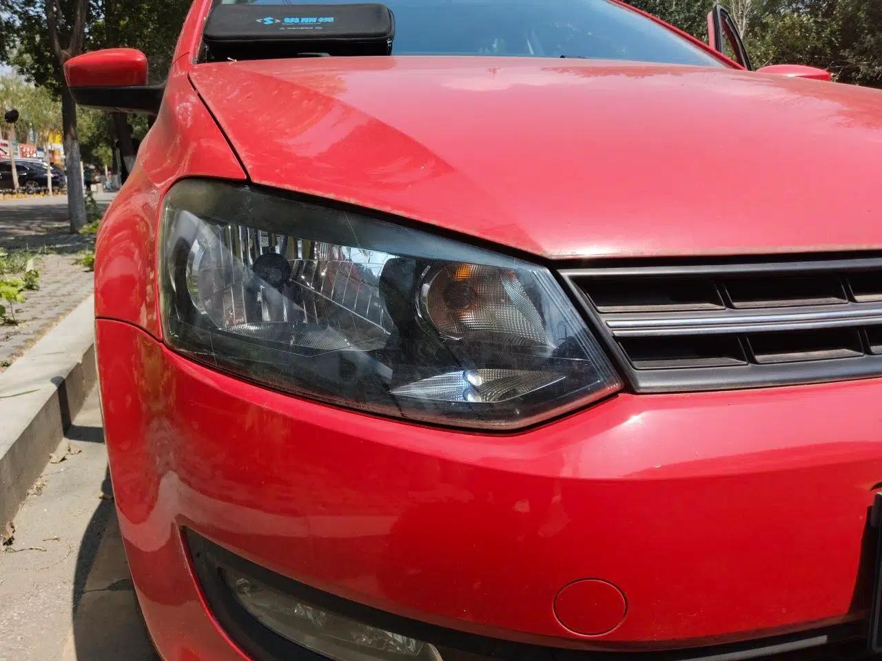 Volkswagen Polo 2011 1.6L Automatic ZhiKu Edition — миниатюра 7