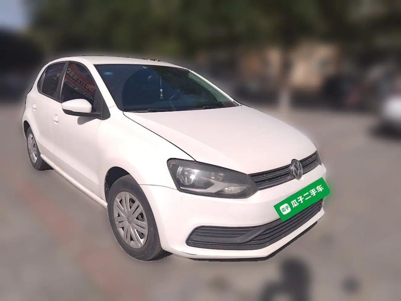 Volkswagen Polo 2016 1.4L Automatic Trendy Model — миниатюра 3