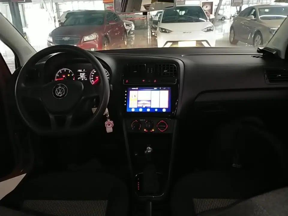 Volkswagen Polo 2018 1.5L Automatic Advanced Driving Model — миниатюра 12