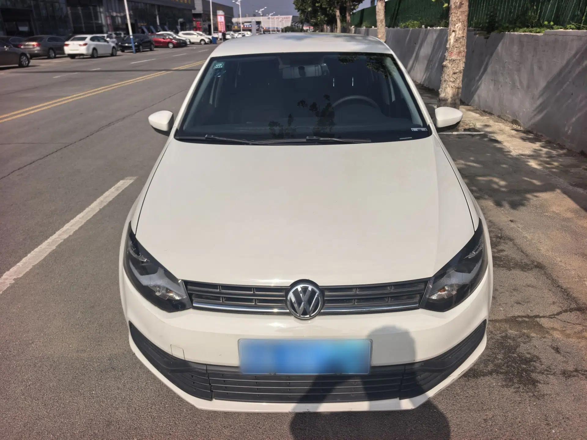 Volkswagen Polo 2018 1.5L Automatic Advanced Driving Model — миниатюра 2
