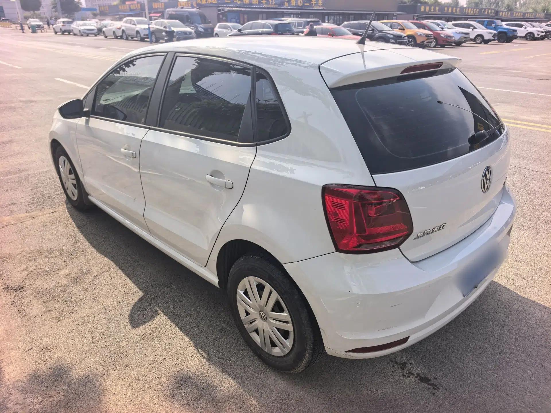 Volkswagen Polo 2018 1.5L Automatic Advanced Driving Model — миниатюра 4