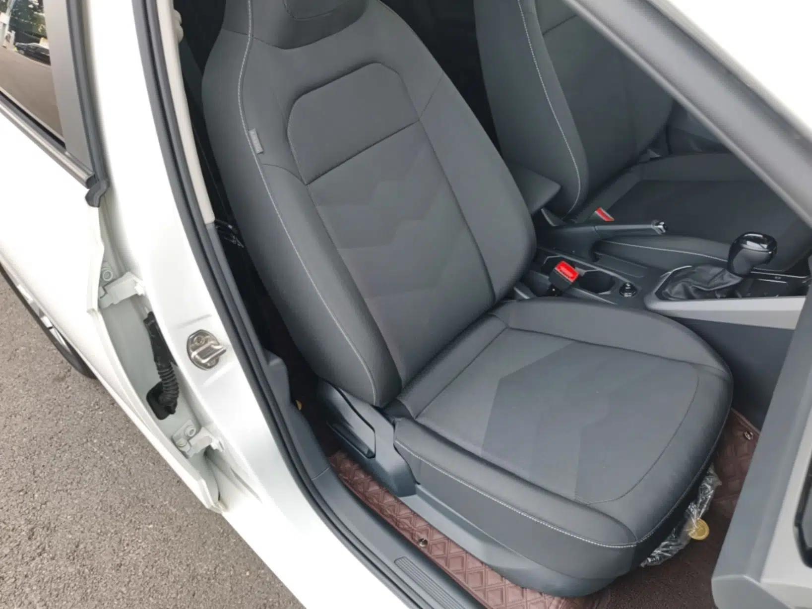 Volkswagen Polo 2021 Plus 1.5L Automatic Panoramic Enjoyment Edition — миниатюра 19