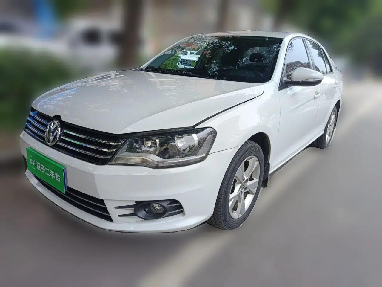 Volkswagen Bora 2015 Qihui Edition 1.6L Automatic Fashion Model — миниатюра 1