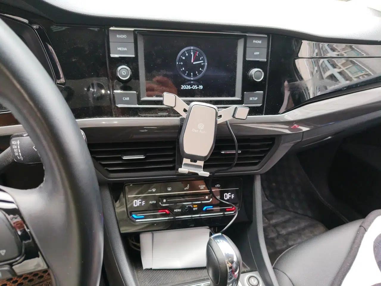 Volkswagen Bora 2020 1.5L Automatic Elite Version — миниатюра 13