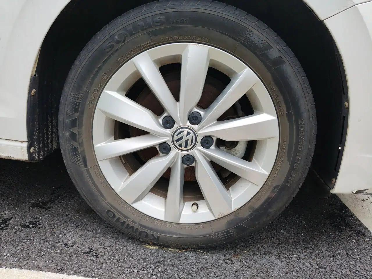 Volkswagen Bora 2020 1.5L Automatic Elite Version — миниатюра 8