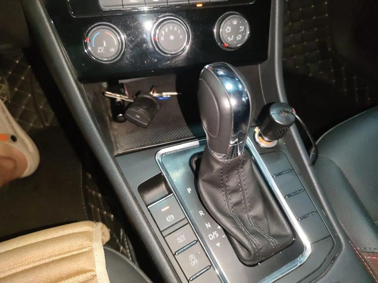 Volkswagen Bora 2021 1.5L Automatic Comfort Smart Connect Edition — миниатюра 14