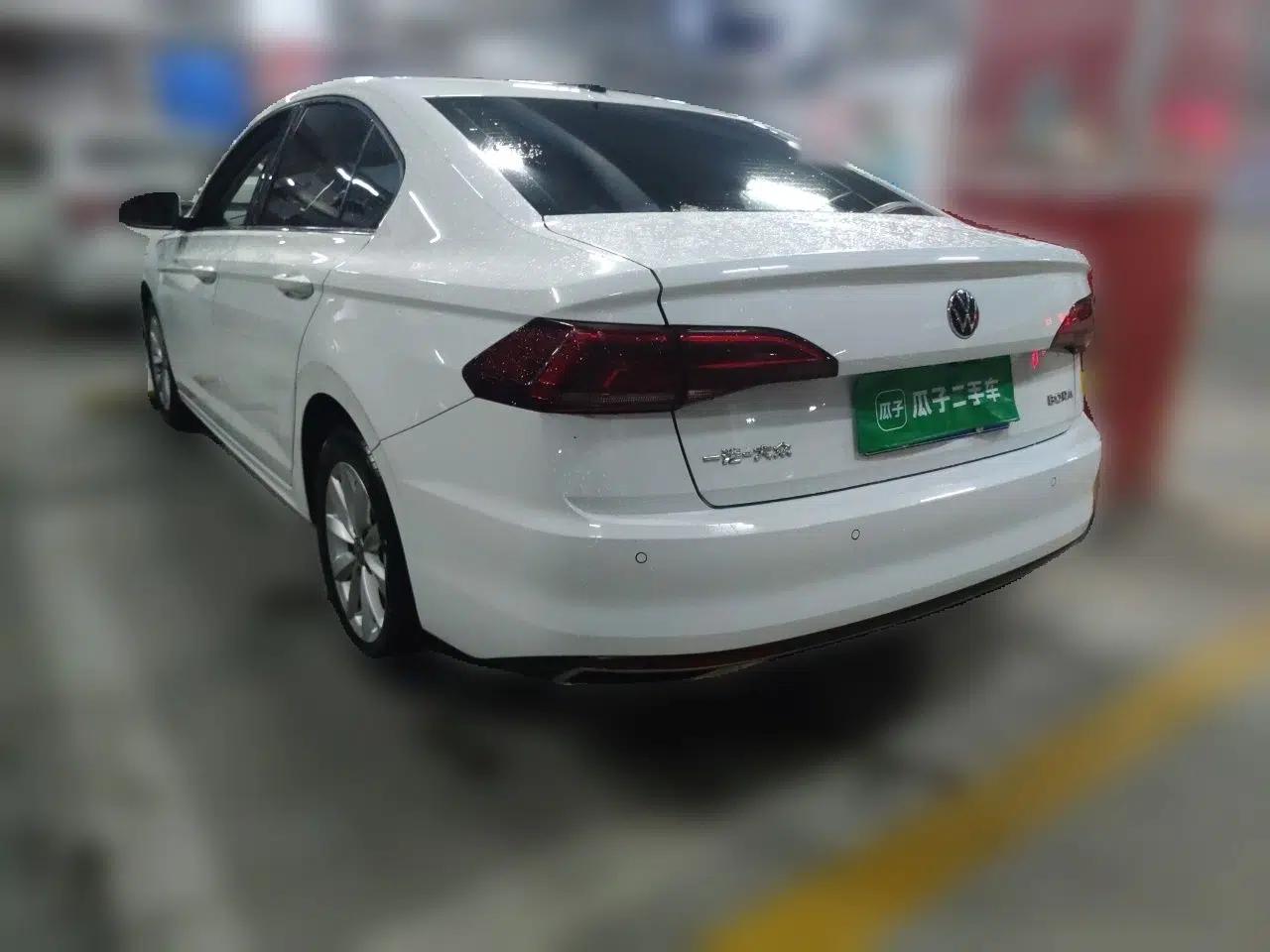 Volkswagen Bora 2021 1.5L Automatic Comfort Smart Connect Edition — миниатюра 4
