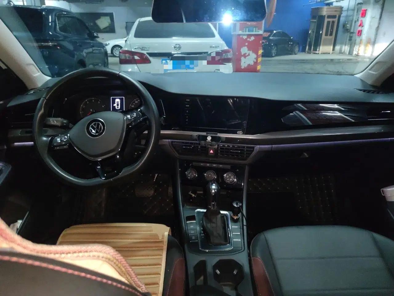 Volkswagen Bora 2021 1.5L Automatic Comfort Smart Connect Edition — миниатюра 9