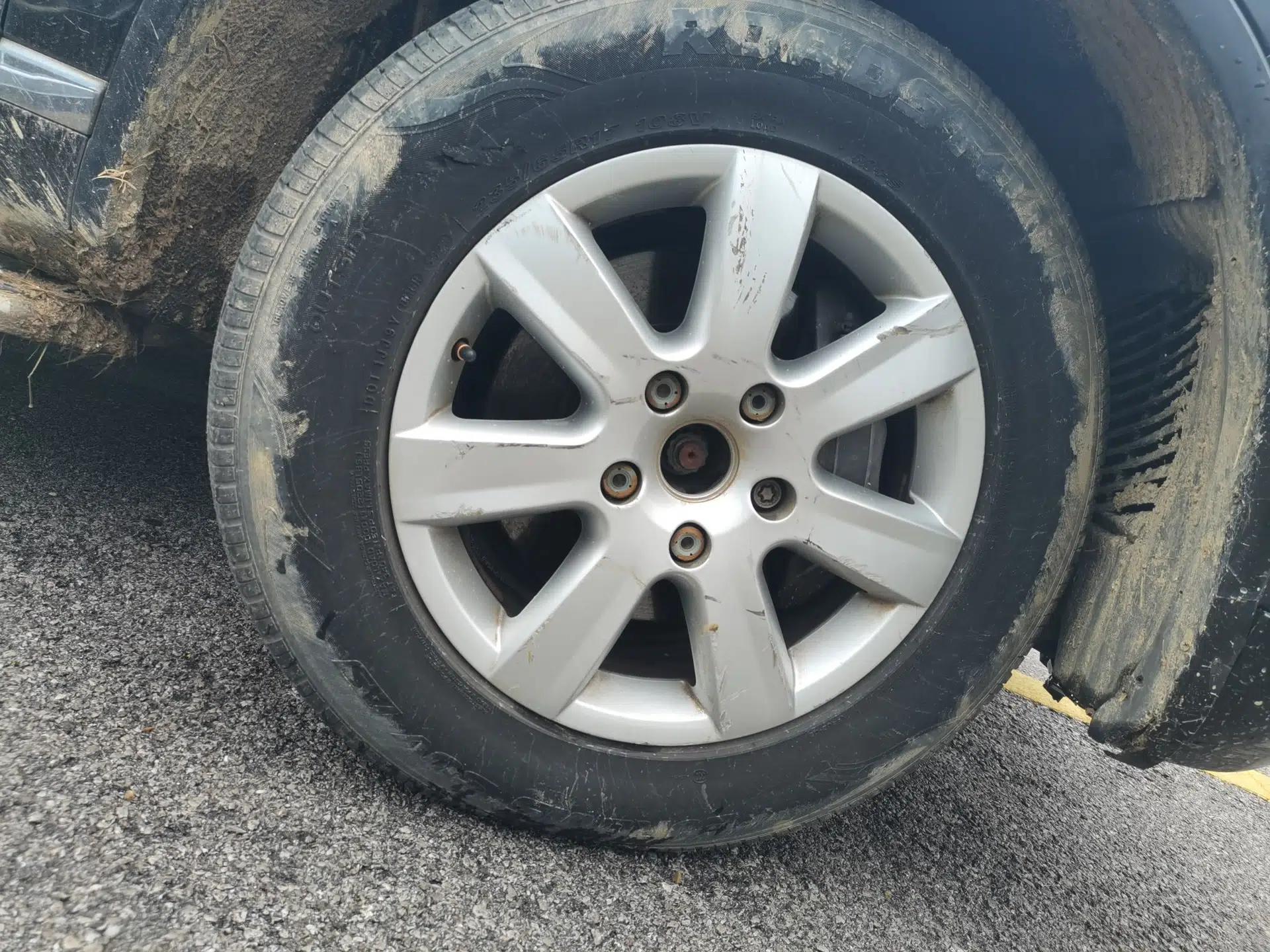 Volkswagen Touareg 2011 3.0 TSI Standard Version — миниатюра 8