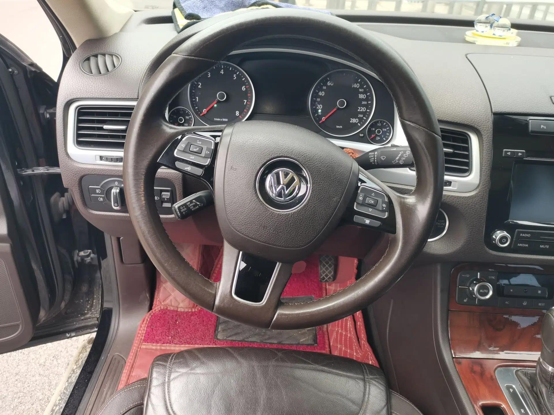Volkswagen Touareg 2011 3.0 TSI Standard Version — миниатюра 10