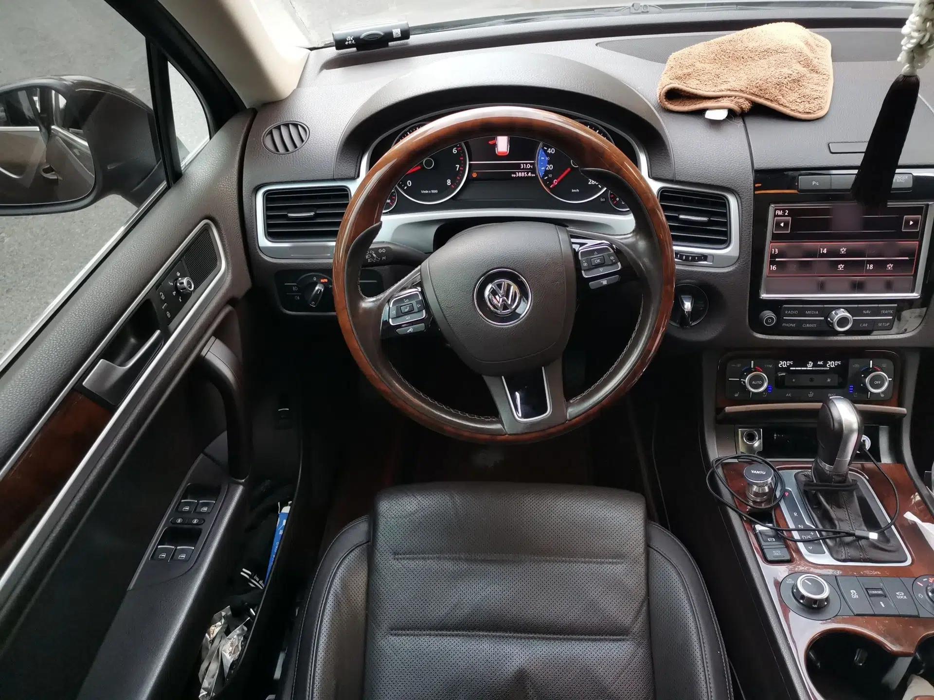 Volkswagen Touareg 2014 3.0 TSI New Edition — миниатюра 10