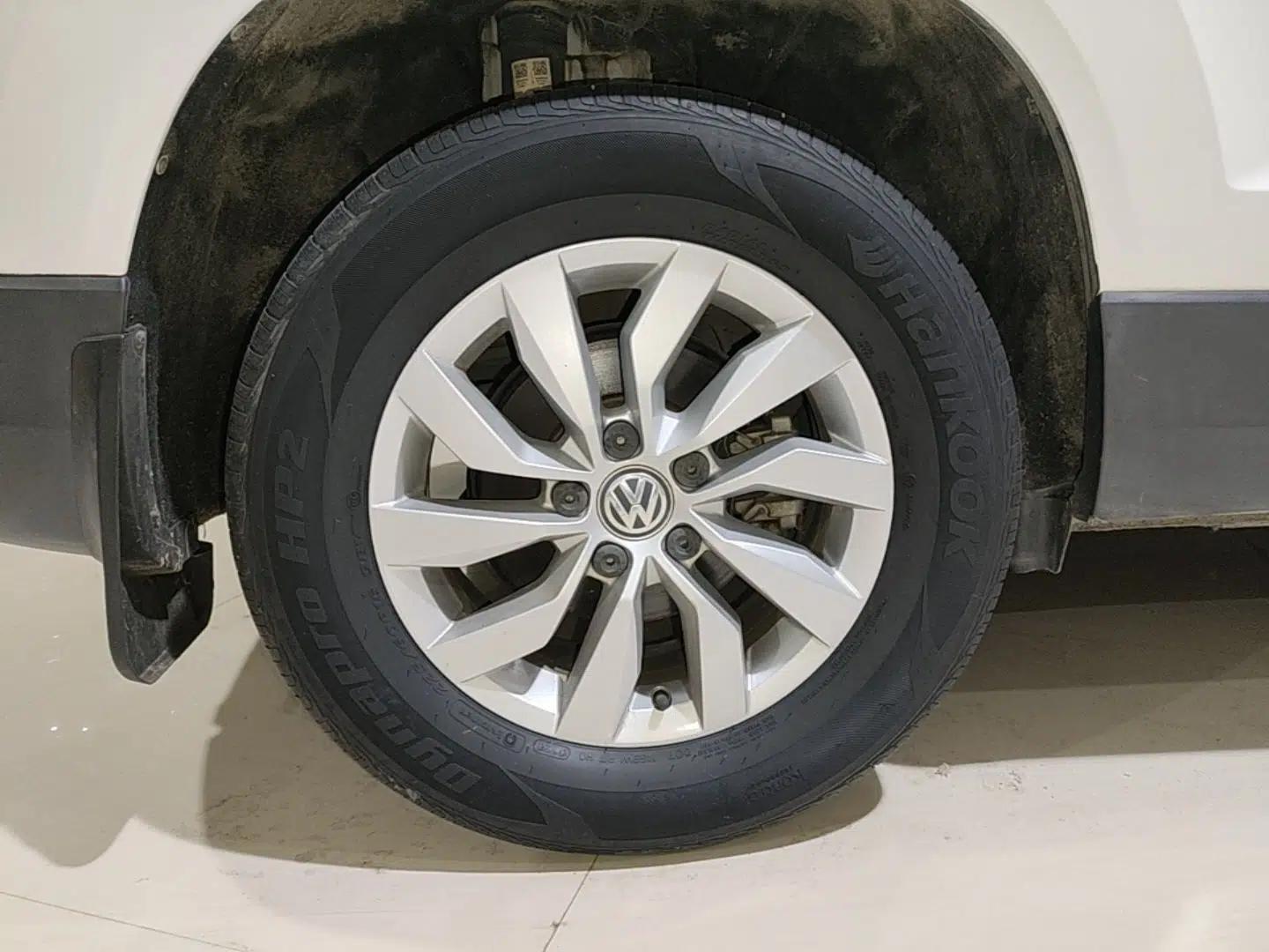 Volkswagen Tharu 2020 280TSI Two-Wheel Drive Trend Edition China VI Standard — миниатюра 11
