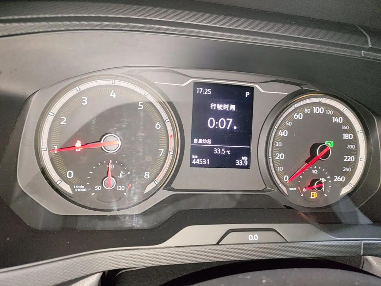 Volkswagen Tharu 2020 280TSI Two-Wheel Drive Trend Edition China VI Standard — миниатюра 14