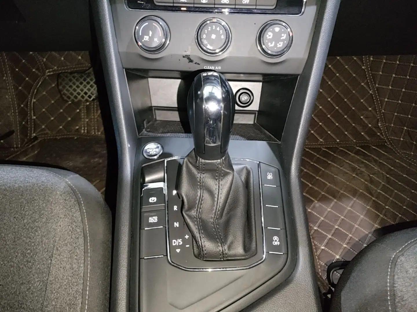 Volkswagen Tharu 2020 280TSI Two-Wheel Drive Trend Edition China VI Standard — миниатюра 16