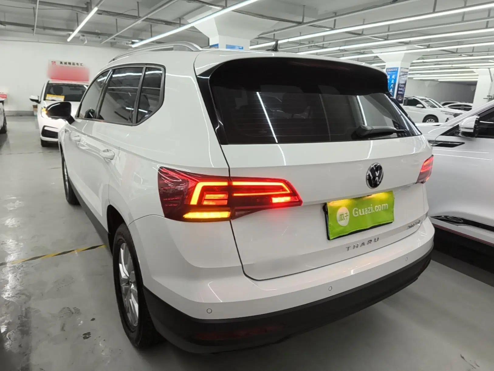 Volkswagen Tharu 2021 280TSI Two-Wheel Drive Trend Edition — миниатюра 4