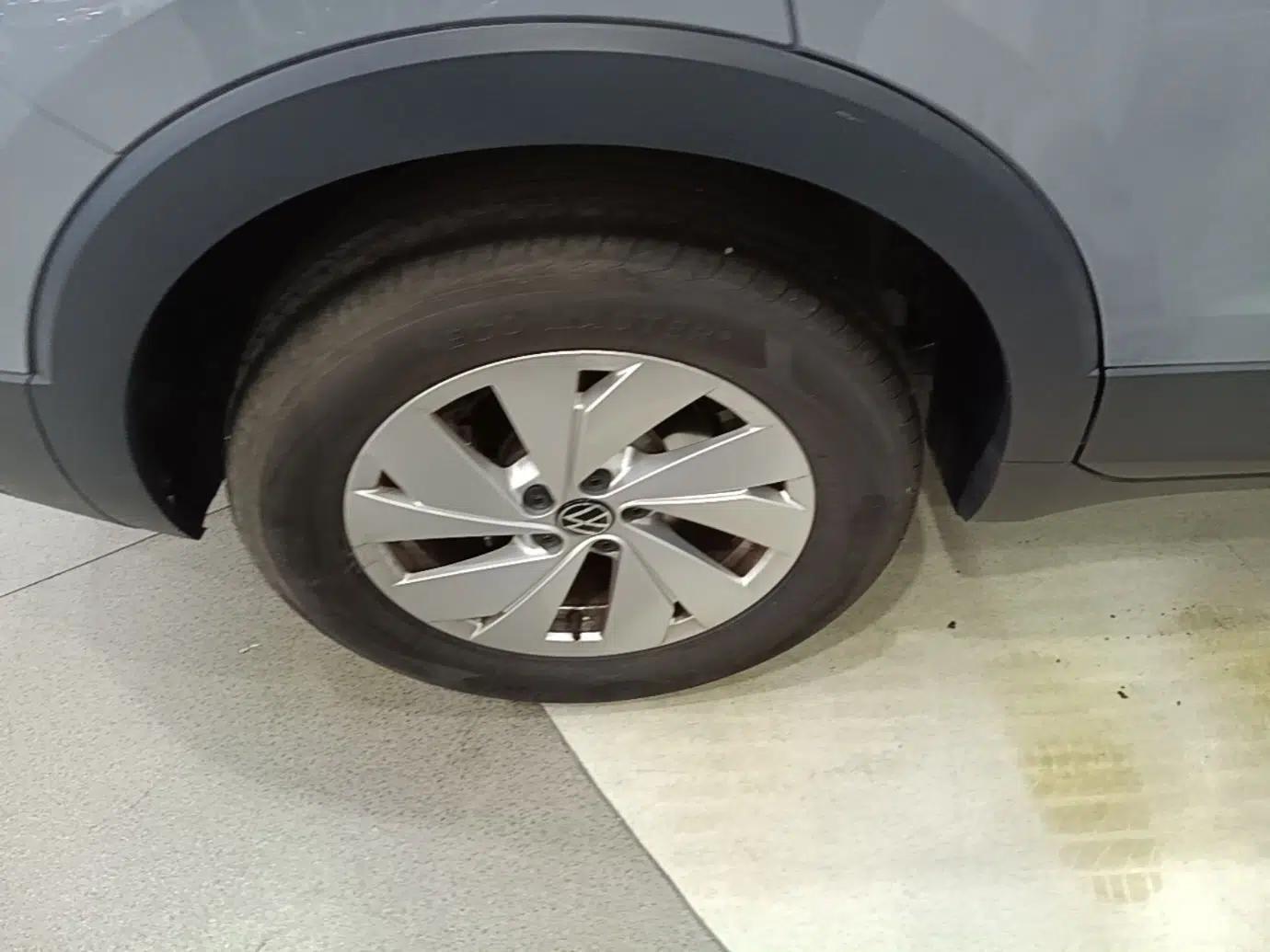 Volkswagen Tharu 2025 New Sharp 1.5L Sharp Edition — миниатюра 11