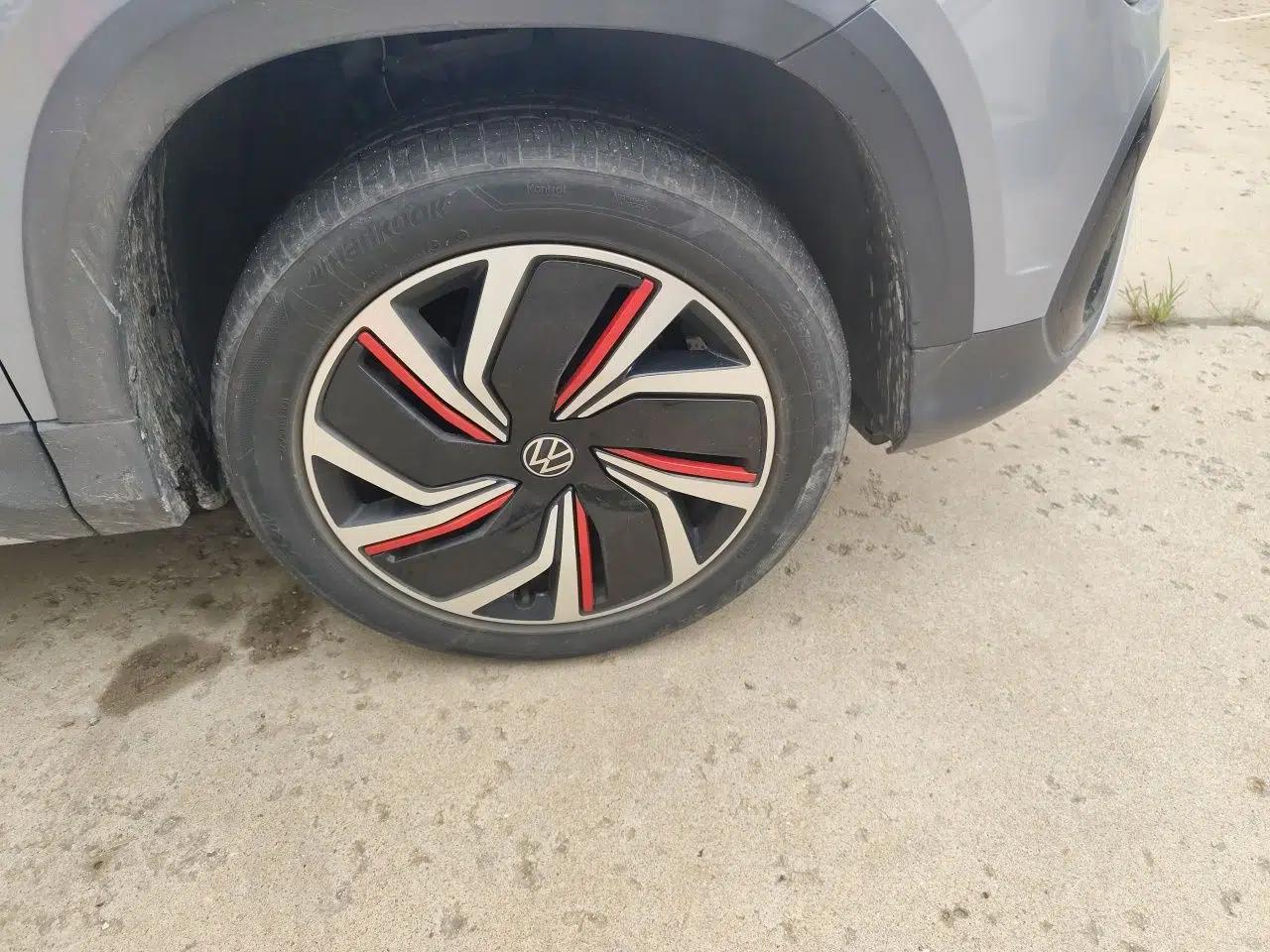 Volkswagen Tharu 2023 300TSI Two-Wheel-Drive Full Moon Edition — миниатюра 8