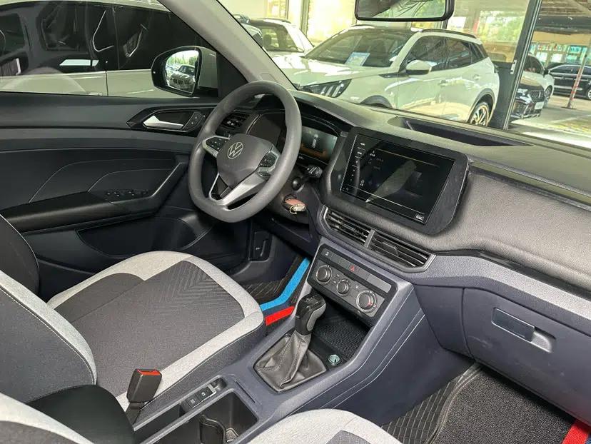 Volkswagen Tharu 2026 Model Xinrui 1.5L Rujin Edition — миниатюра 16