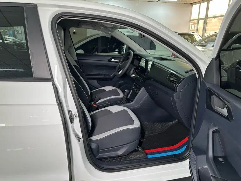 Volkswagen Tharu 2026 Model Xinrui 1.5L Rujin Edition — миниатюра 25