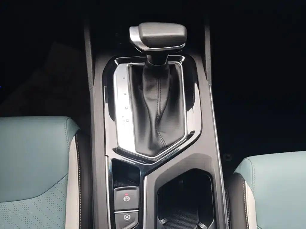 Geely Emgrand S 2022 1.4T CVT Crossover Player Edition — миниатюра 14