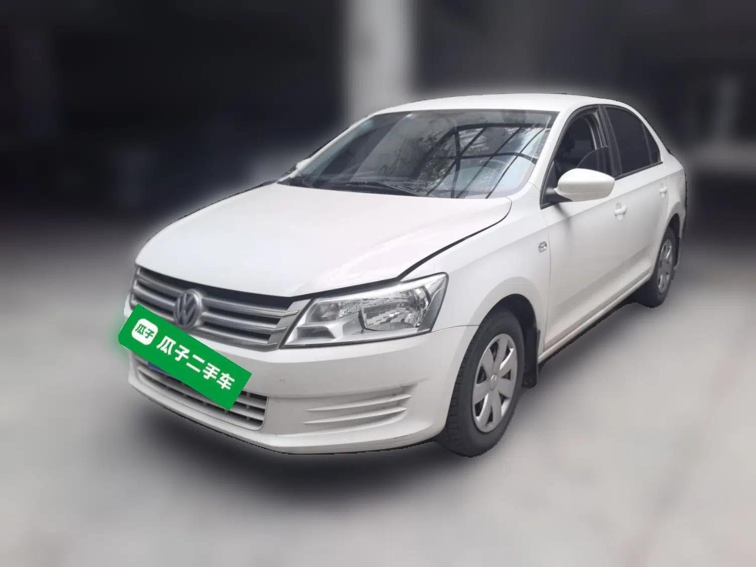 Volkswagen Santana 2013 1.6L Automatic Fashion Edition — миниатюра 1