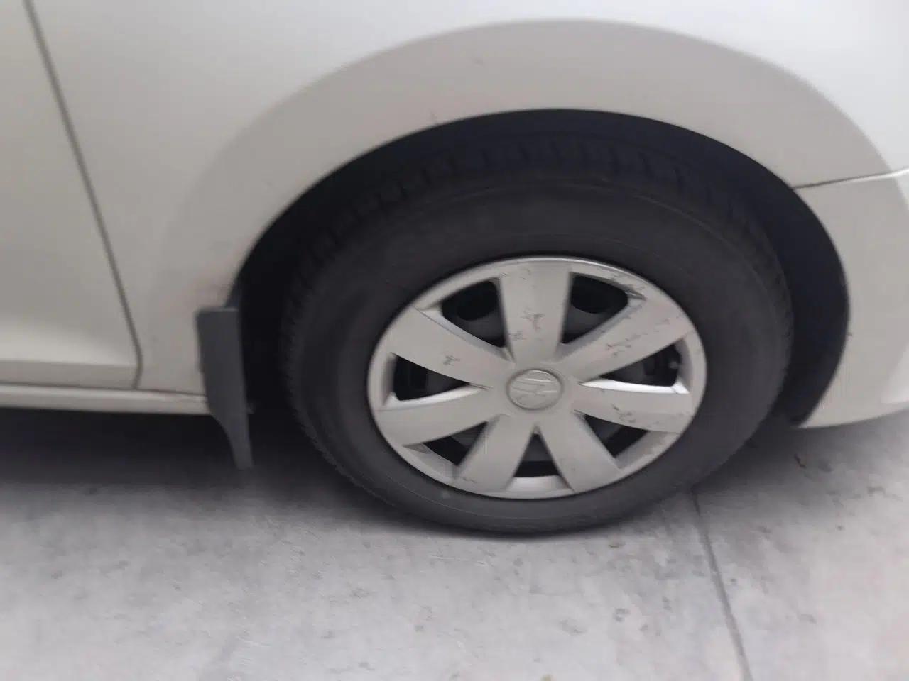 Volkswagen Santana 2013 1.6L Automatic Fashion Edition — миниатюра 8