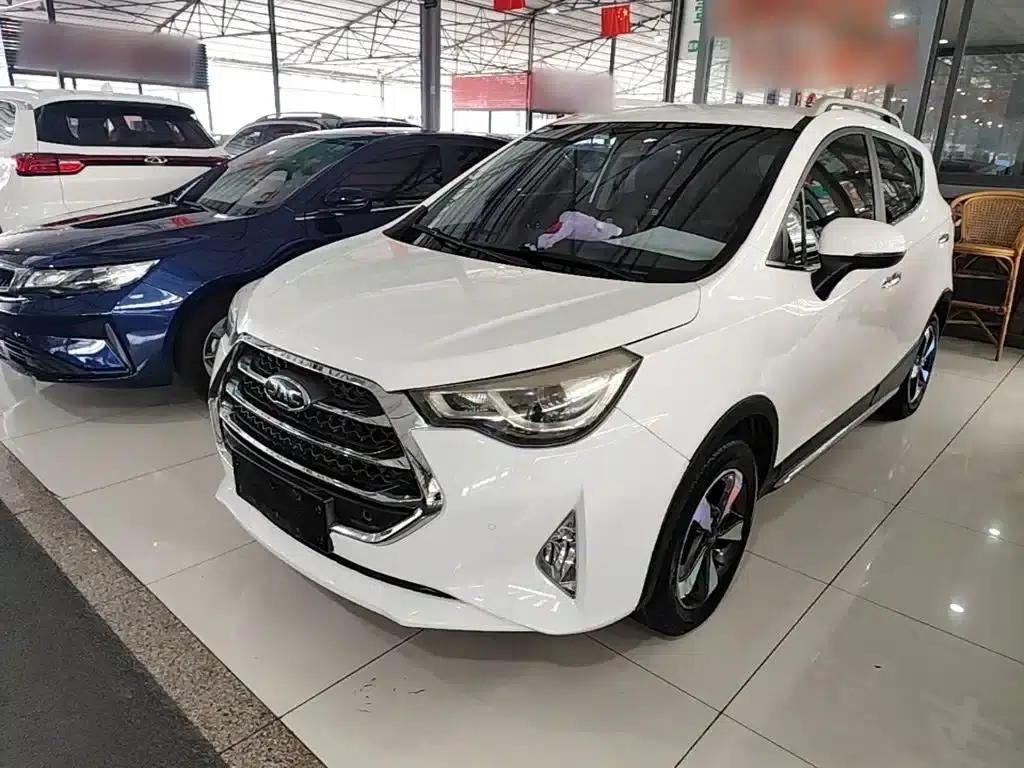 Refine S3 2017 1.5L Manual Deluxe Smart Edition — миниатюра 1