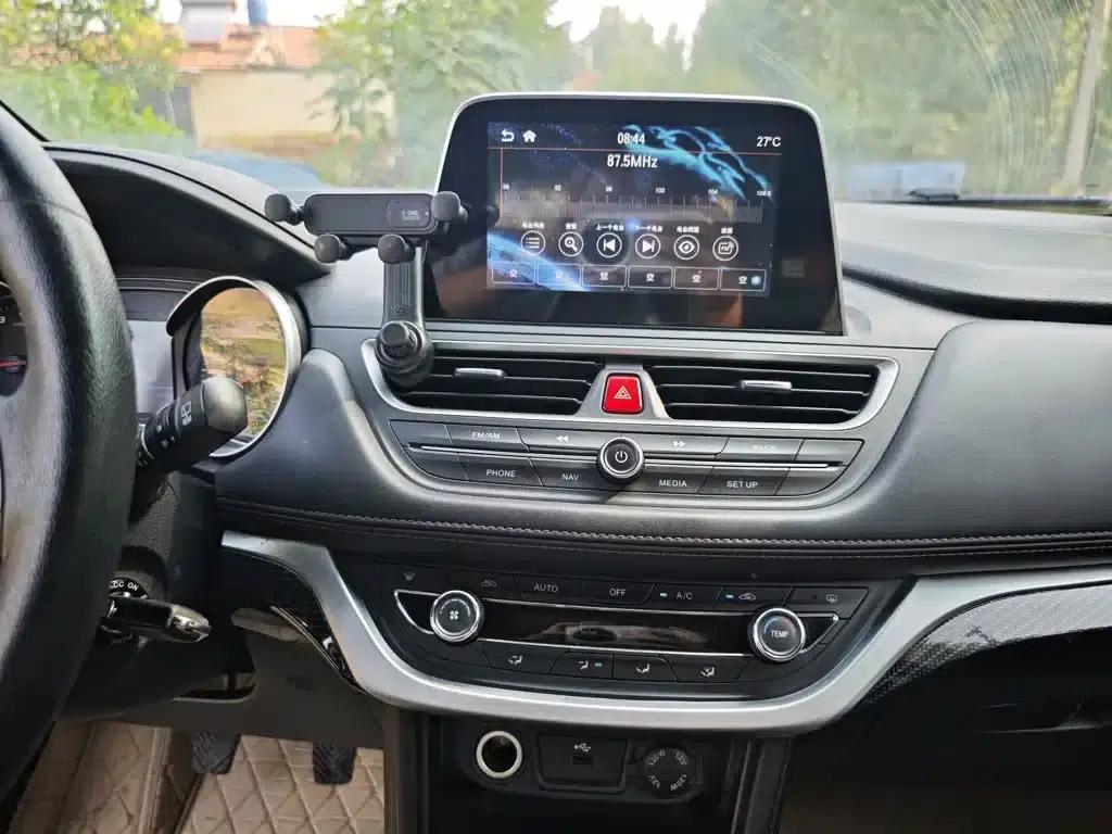 Refine S3 2017 1.6L Manual Deluxe Smart Edition — миниатюра 13