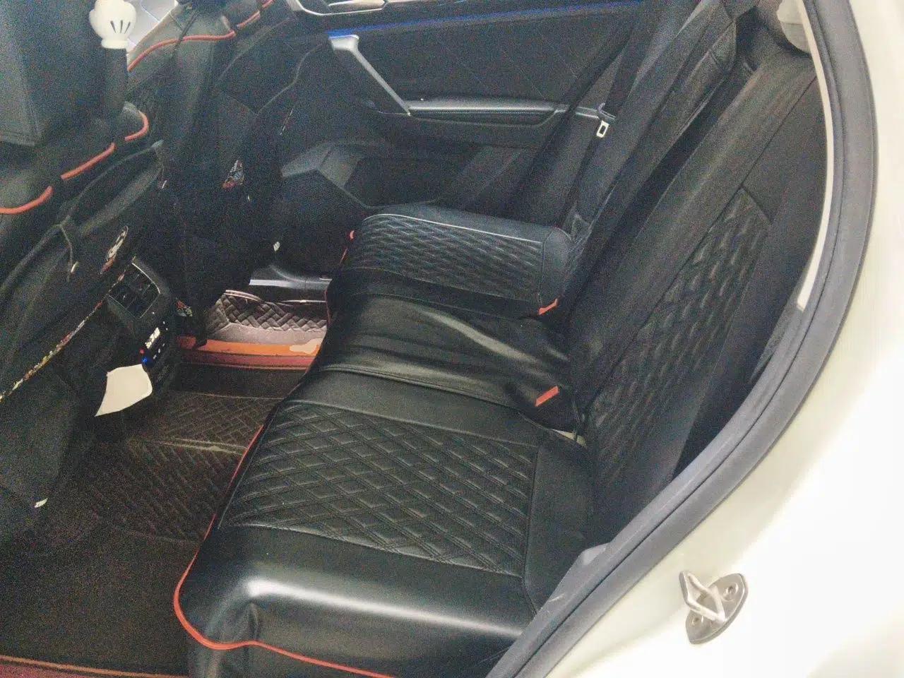 Volkswagen Tayron GTE Plug-in Hybrid 2020 1.4T Luxury Model — миниатюра 17