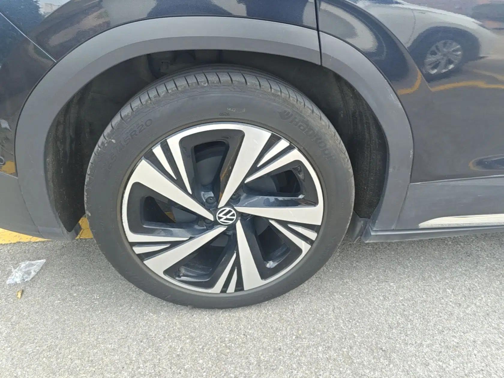 Volkswagen ID.6 CROZZ 2022 Long-Range PRO Edition — миниатюра 11