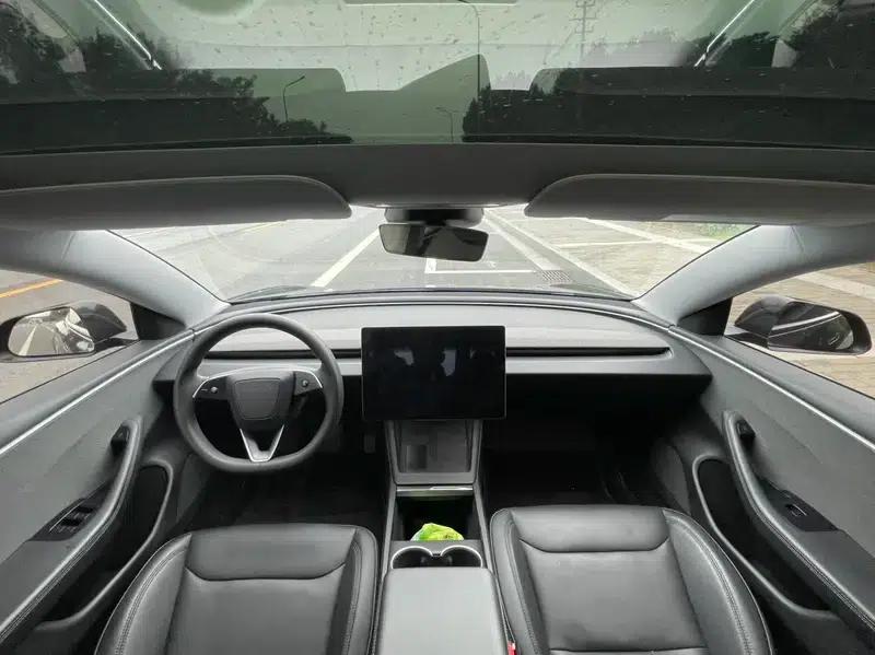 Model 3 2023 Rear-Wheel Drive — миниатюра 15