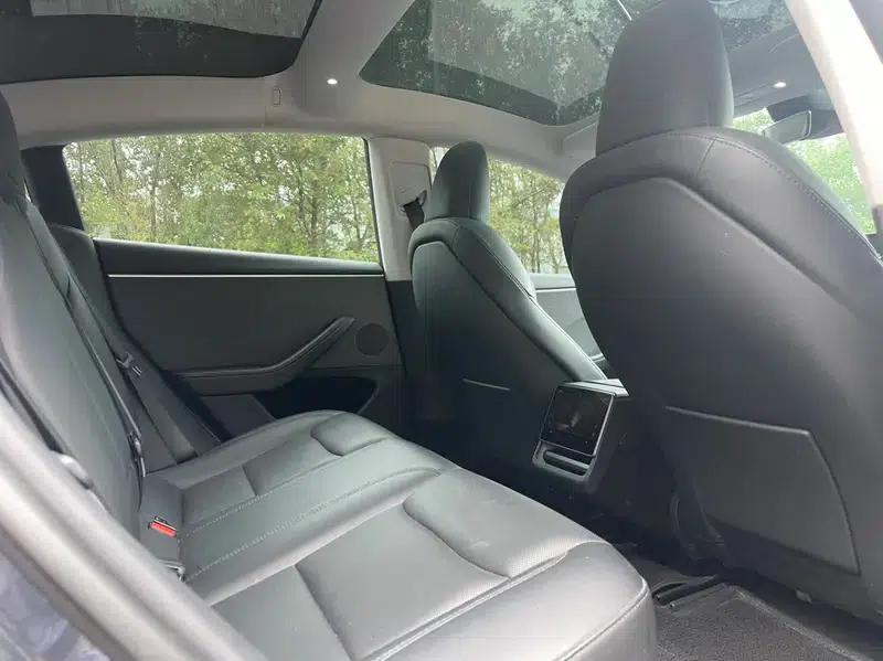 Model 3 2023 Rear-Wheel Drive — миниатюра 18