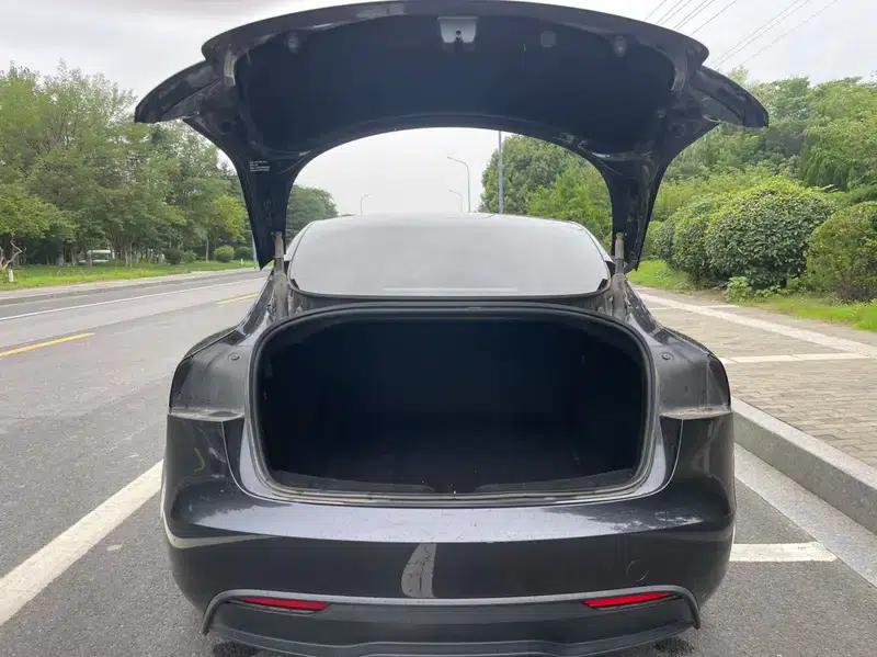 Model 3 2023 Rear-Wheel Drive — миниатюра 20