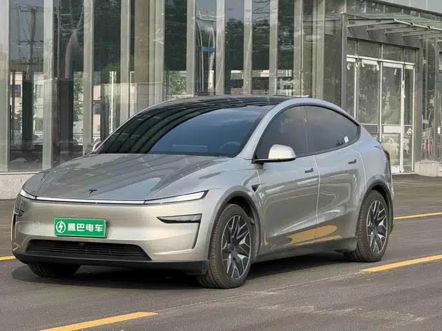 Model Y L 2025 All-Wheel Drive 6-Seat Pure Electric Factory Custom Edition