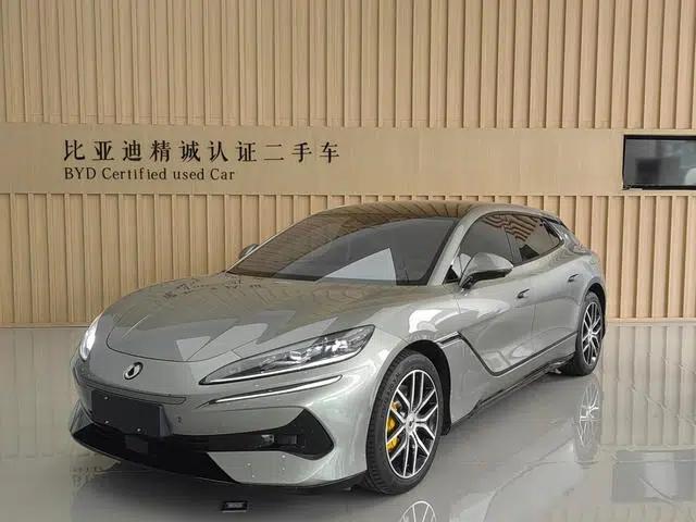 Denza Z9GT DM 2024 1100 AWD Max Edition