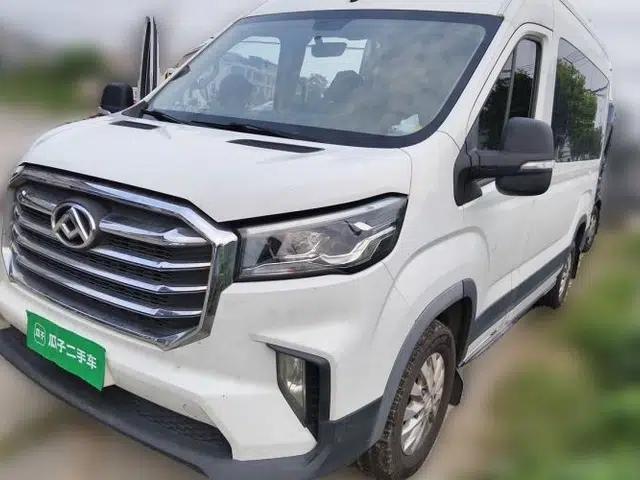 SAIC MAXUS Xintu V90 2022 2.0T Automatic ZhiDa Rear-Drive Long Wheelbase High-Roof Design with Single Rear Tire 9-Seater