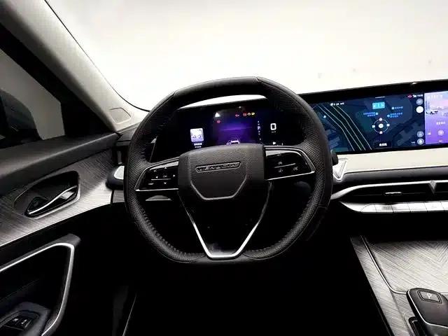 Venucia V2023 260T Idol Edition Pro — миниатюра 8