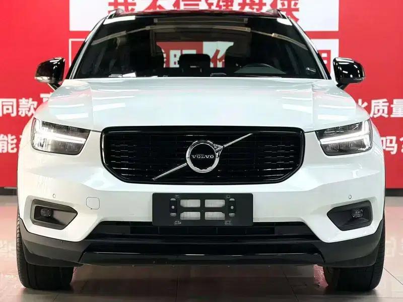 2021 Volvo XC40 T4 AWD Inscription Sport Edition — миниатюра 2