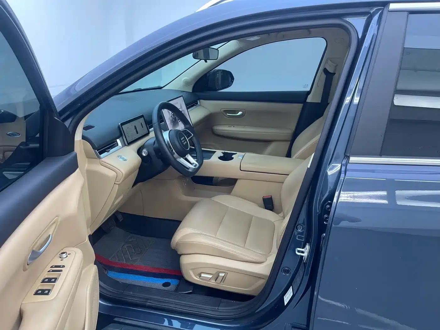 Blue Electric E5 PLUS 2025 Model, 165km Long Range PLUS 5-Seater — миниатюра 4