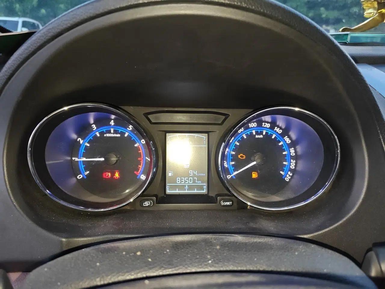 FORTHING SX6 2016 1.6L Manual Luxury Model — миниатюра 11