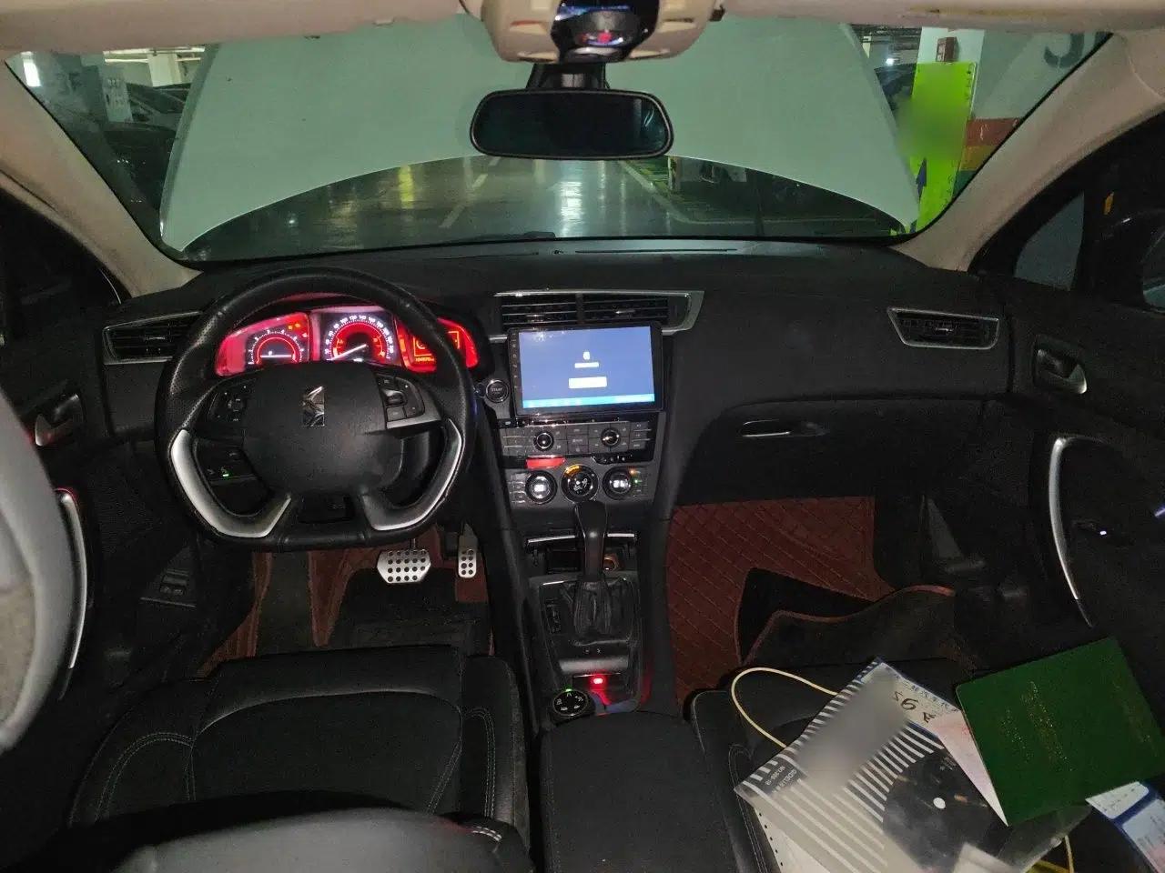 DS 6 2014 1.6T Luxury Edition THP200 — миниатюра 9
