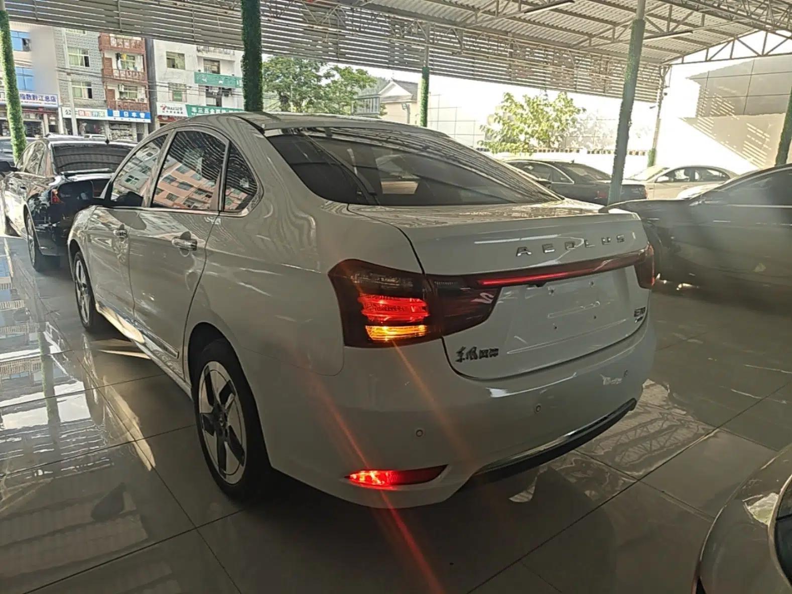 Dongfeng Aeolus E70 2020 500 Supreme Edition — миниатюра 4