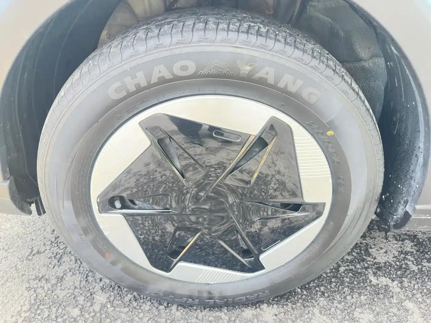 Geely Geometry E Firefly 2024 Model, 301km/h, Starlight — миниатюра 21