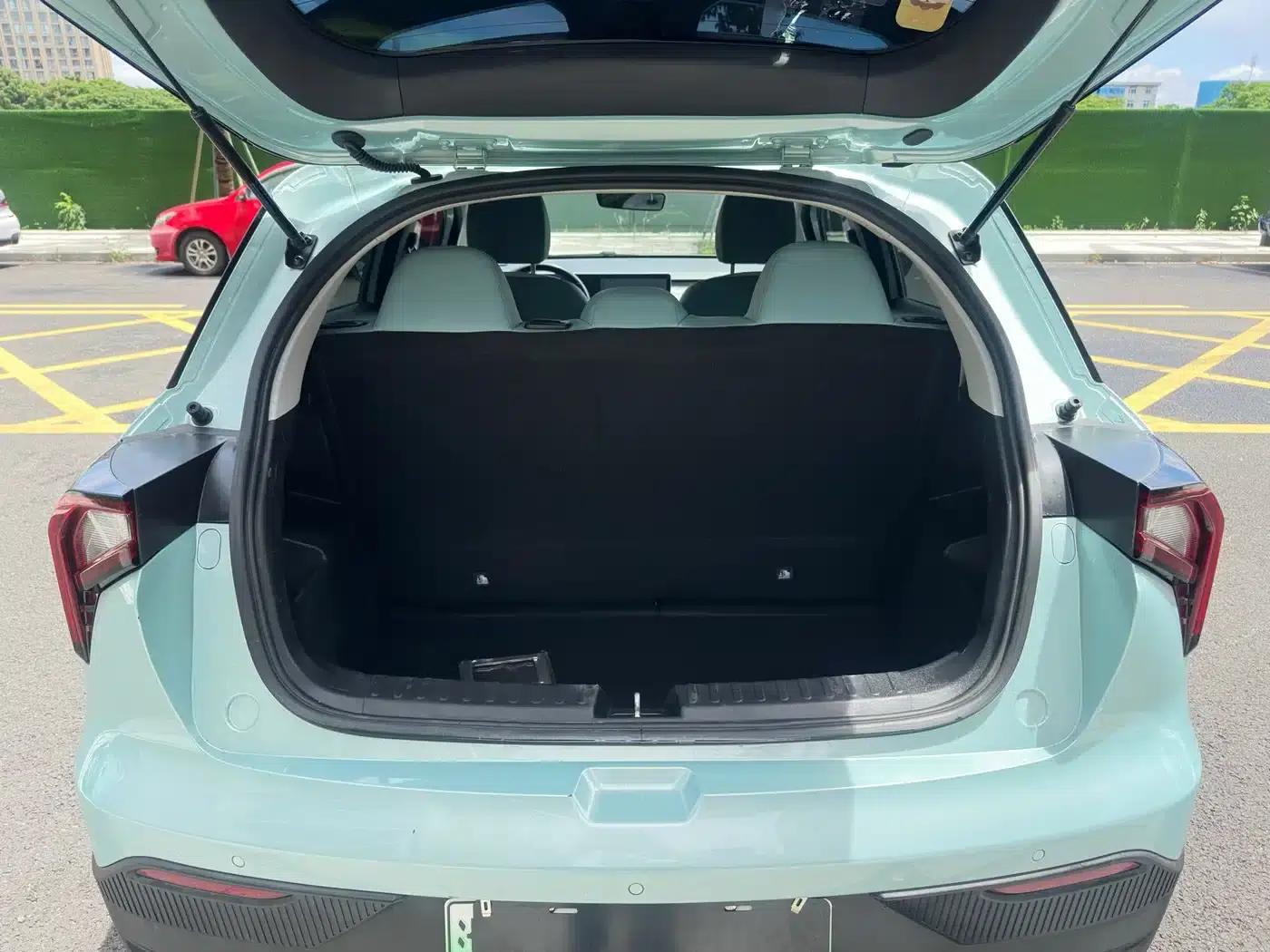 Geely Geometry E Firefly 2024 Model, 301km/h, Starlight — миниатюра 9