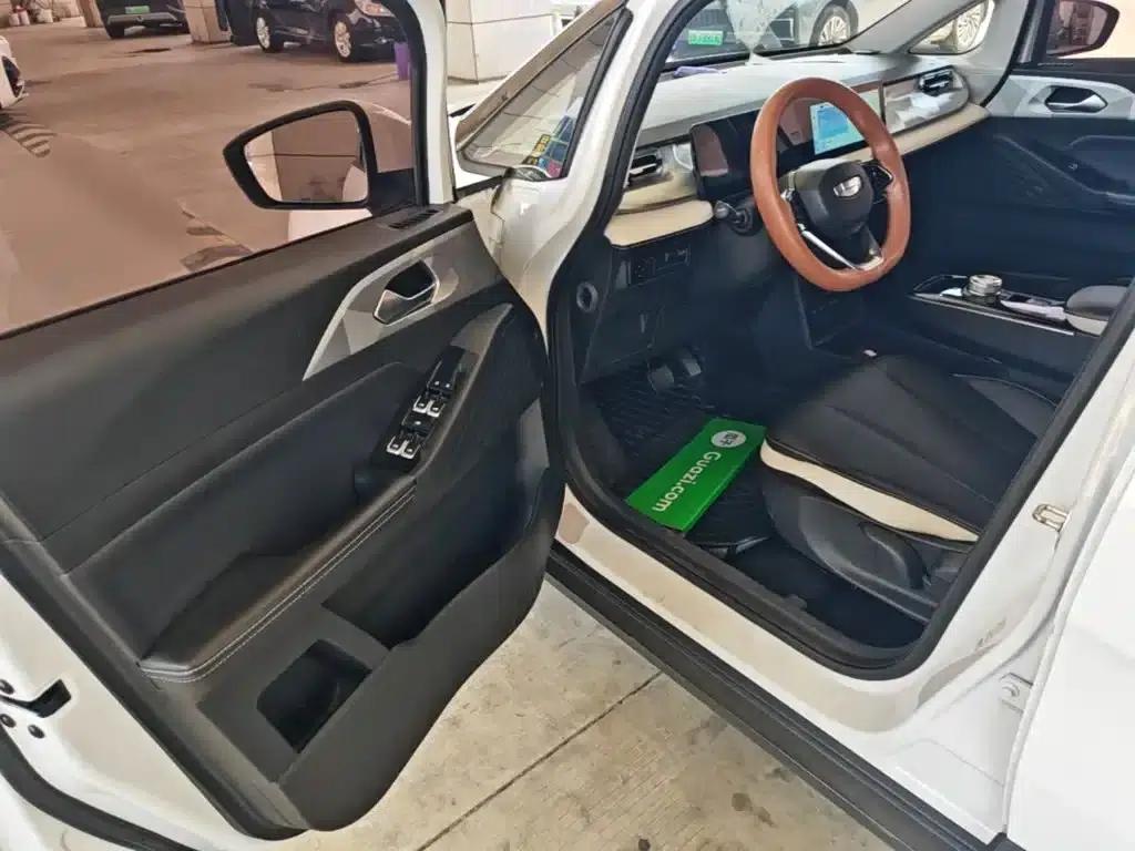 Geely Geometry E Firefly 2023 Model 401KM Thunder Tiger 5-Seater — миниатюра 16