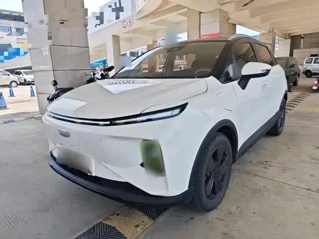 Geely Geometry E Firefly 2023 Model 401KM Thunder Tiger 5-Seater