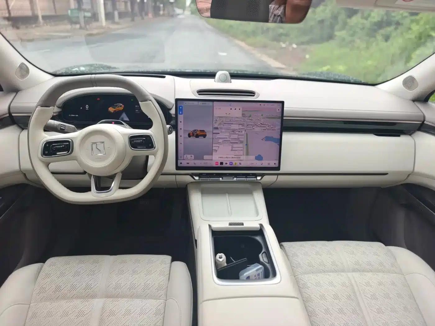 Jike 7X 2025 75kWh Rear-Wheel Drive Intelligent Driving Edition — миниатюра 5